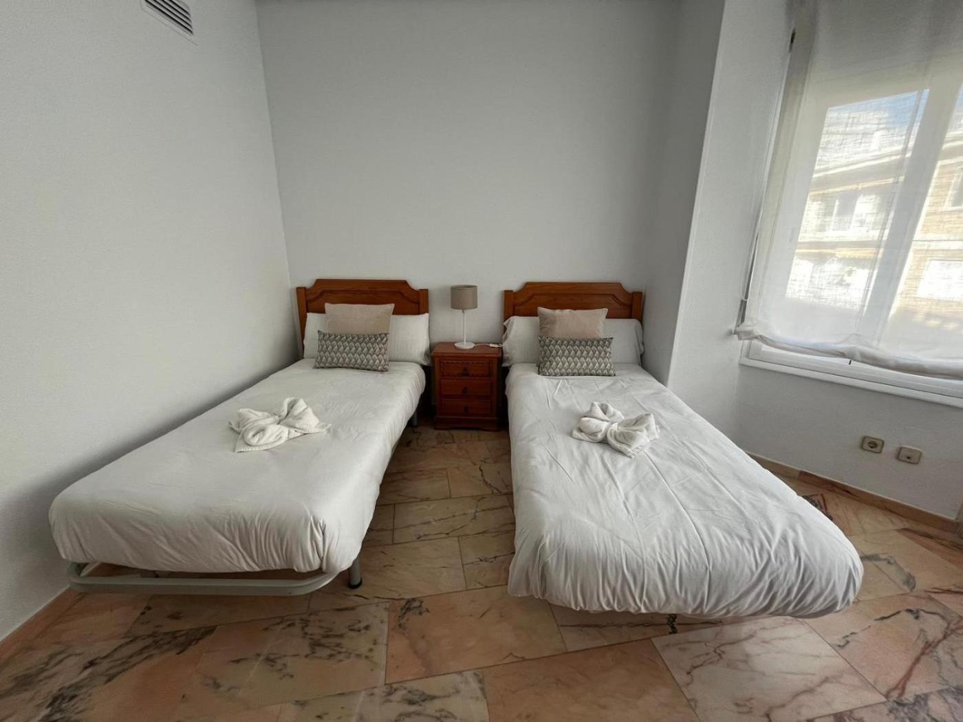 Apartamento Amplitud, Comodidad Y Luz En El Centro De *